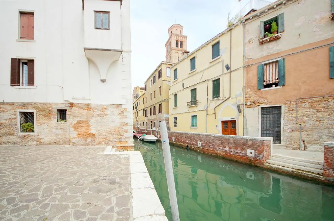 Dolcevita Apartments N. 488 Venice 0*,  Italy